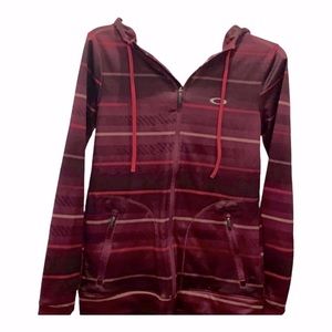 Oakley zip up